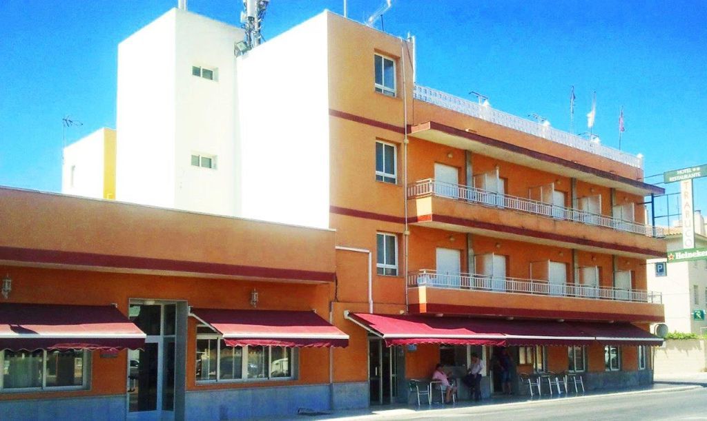 Hotel Trabuco Santiago De La Ribera Exterior foto